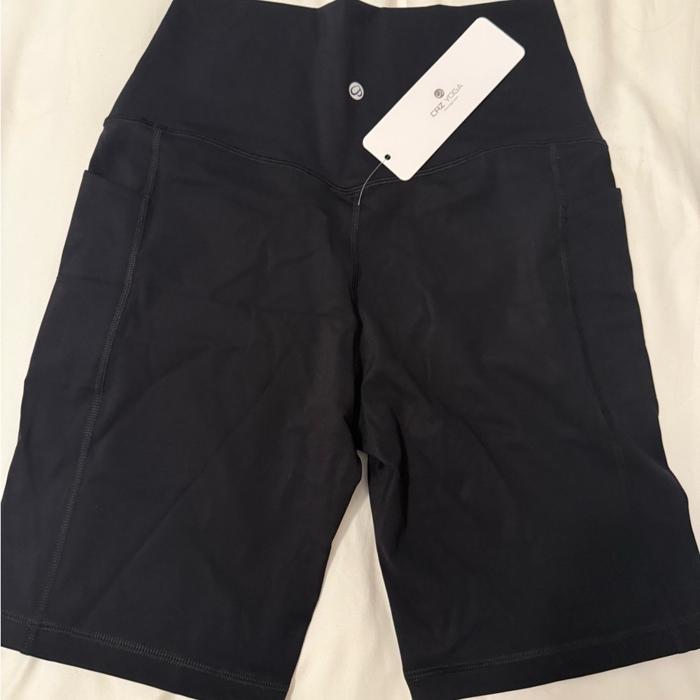 CRZ YOGA Women's Black Bike Shorts